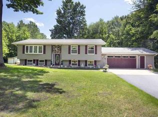 216 E Saiko Rd, Hope, MI 48628