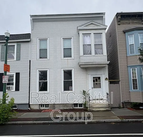 412 2nd St #1 — Photo 28
