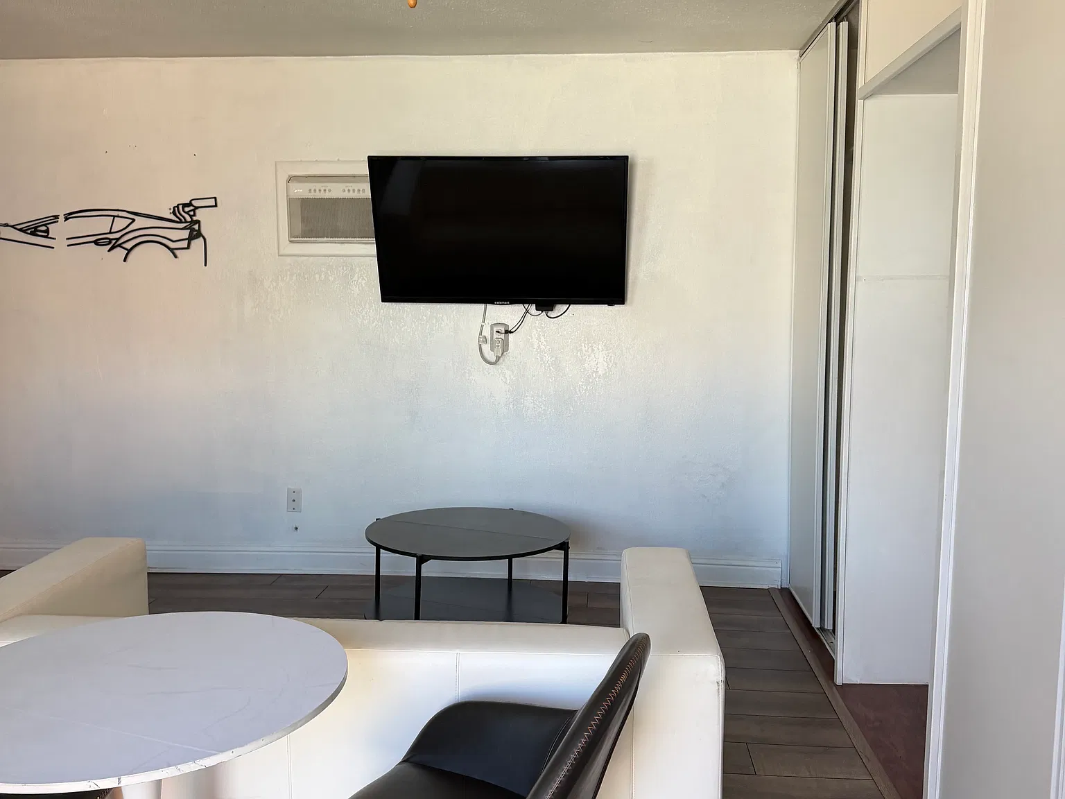Viola Dr, North Highlands — Photo 2