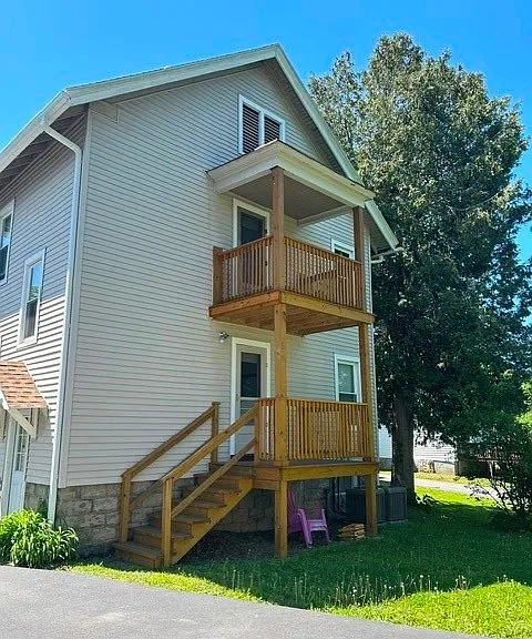 5 Hillside Ave — Photo 15