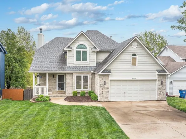 2928 Prairie Ct, Lawrence, KS 66046