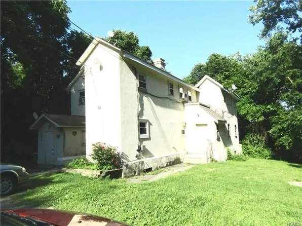 12 Russo Dr, Newburgh, NY 12550