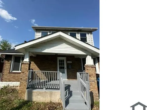 8213 John Pl, Saint Louis, MO 63114