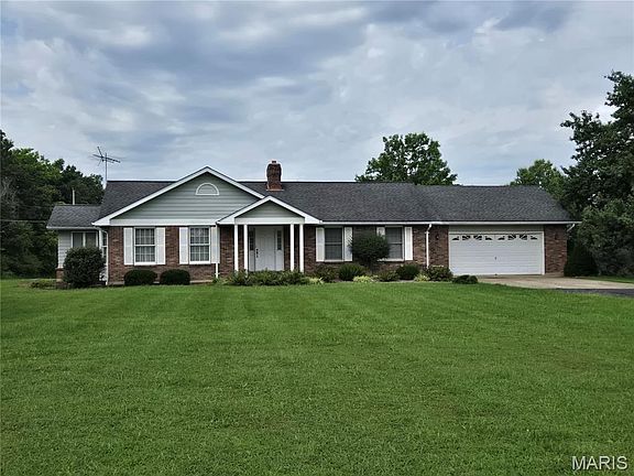 2nd image of 103 Meadow Ridge Dr