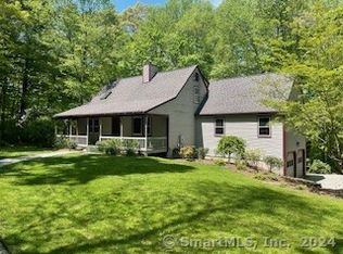 53 Comstock Ave, Ivoryton, CT 06442