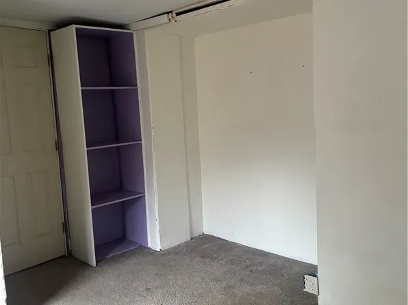 2193 Falcon Dr, Charleston, WV 25387