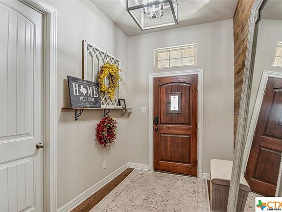 4th image of 3116 Barker Cypress