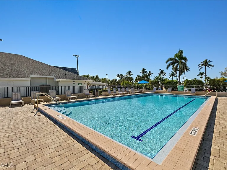 16252 Kelly Woods Dr — Photo 28