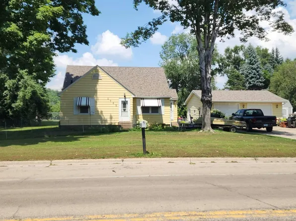 1722 7th St NW, Faribault, MN 55021