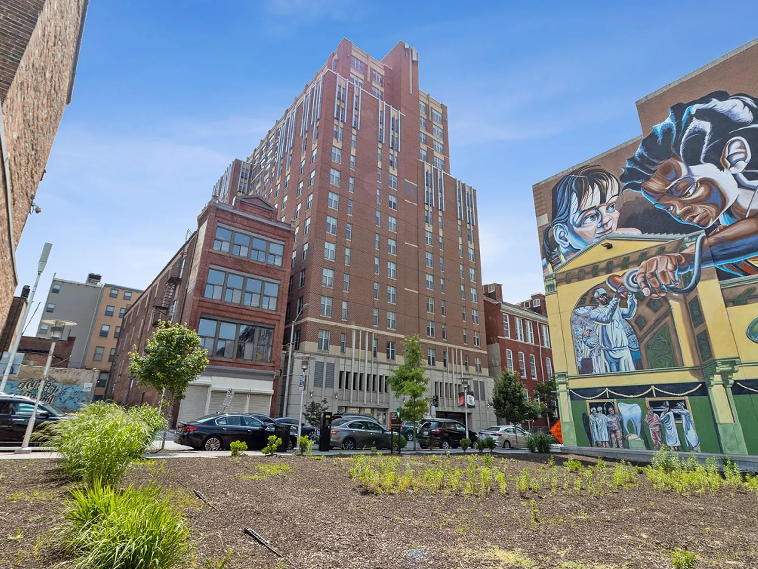 500 W Fayette St. — Photo 2