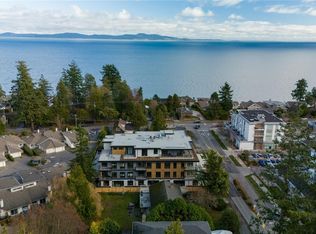 990 Doumac Ave #305, Saanich, BC