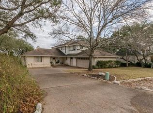 116 Spellbrook Ln, Lakeway, TX 78734
