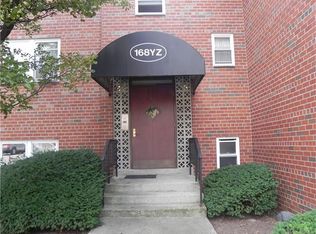168 Centre Ave APT 1Y, New Rochelle, NY 10805