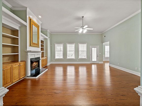 5th image of 331 Thistlewood Run