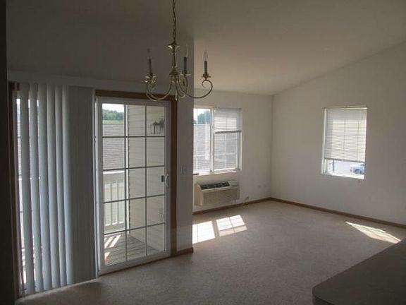 2nd image of 417 Silverstone Dr