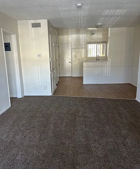 10243 S Dixon Ave #1 — Photo 2