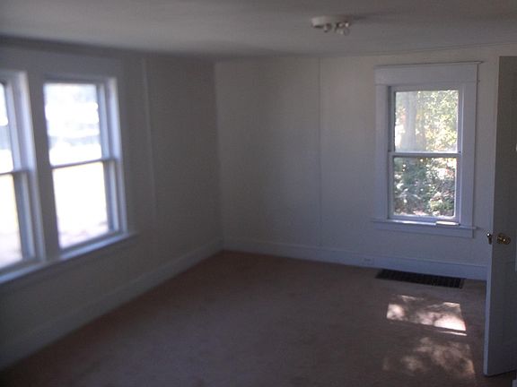 5th image of 513 Front St #1