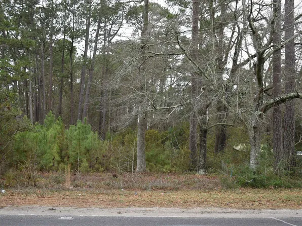 847 Wachesaw Rd., Murrells Inlet, SC 29576