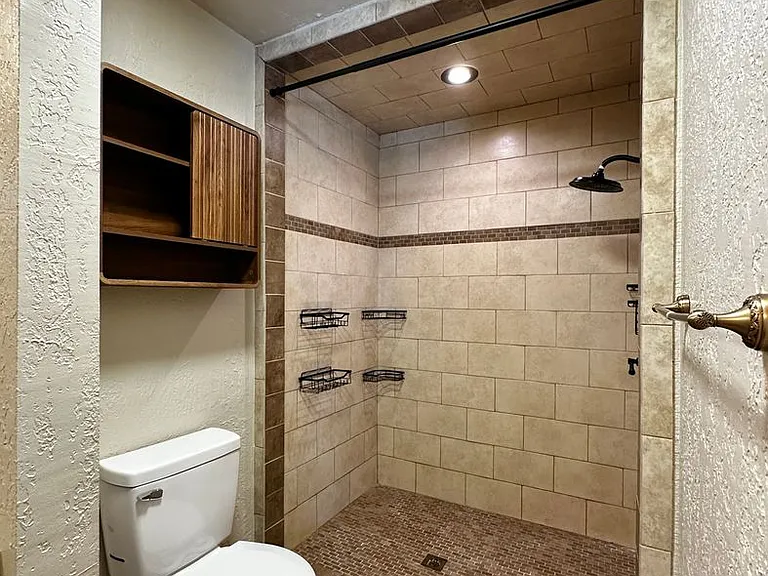 505 SW 77th St — Photo 24
