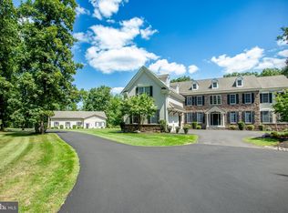 138 Rue Saint Michel Line, Line Lexington, PA 18932