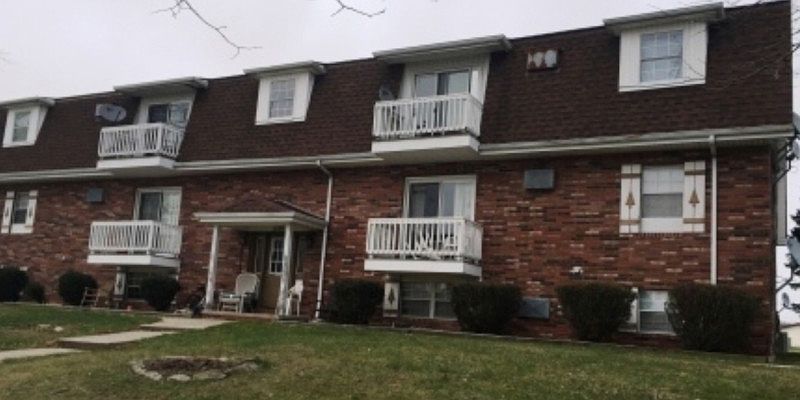 1st image of 1299 Old Eagle Dr #9