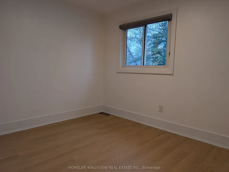 769 Cabot Trl — Photo 9