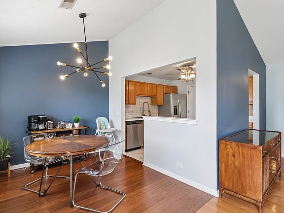 5th image of 2838 Meadow Ln Unit D