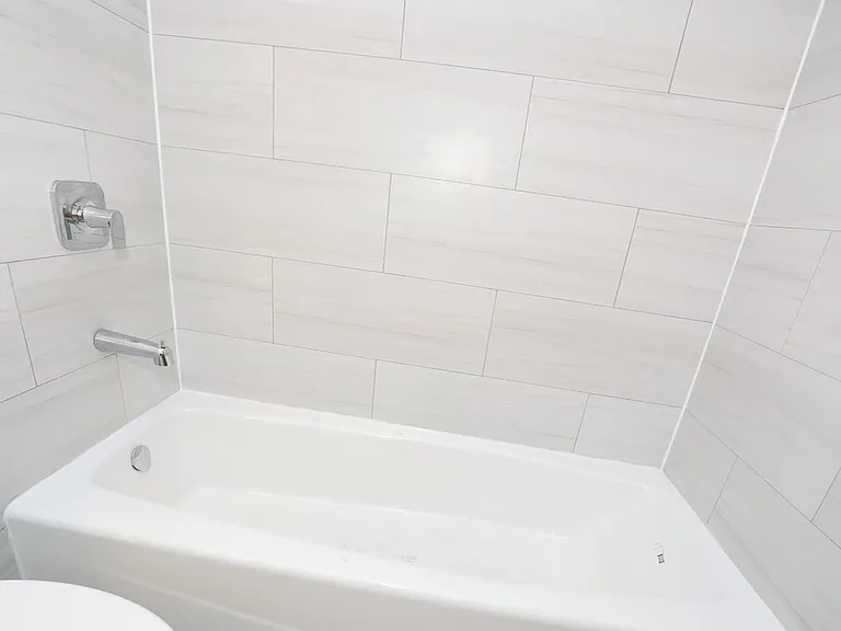 675 Greenfield Ct #D1 — Photo 14