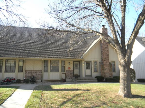 134 SW Robin Rd