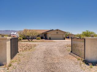 8255 S Airstrip Rd, Hereford, AZ 85615