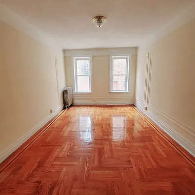 Rented by New York Residence | media 9