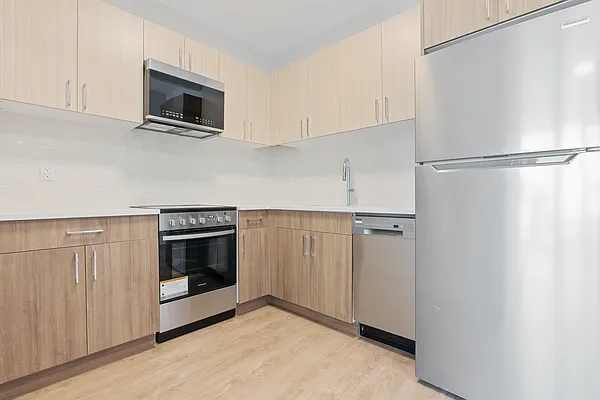 Rented by EXR | media 2