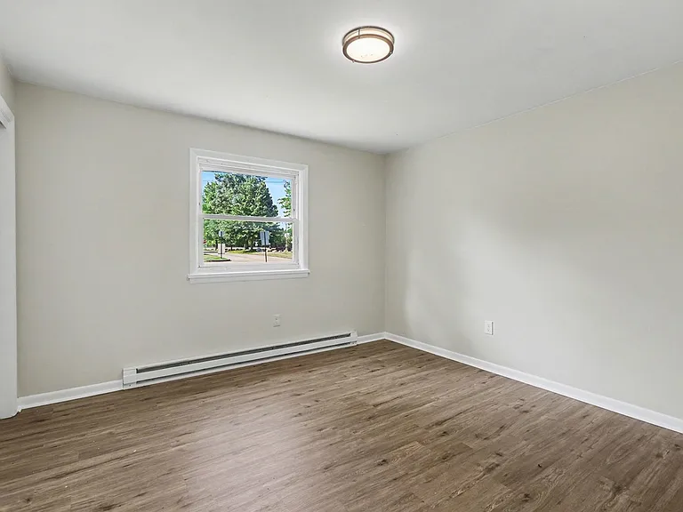 7610 Grove Ave — Photo 15
