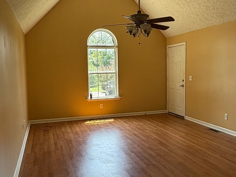 4914 Camborne Cir — Photo 10