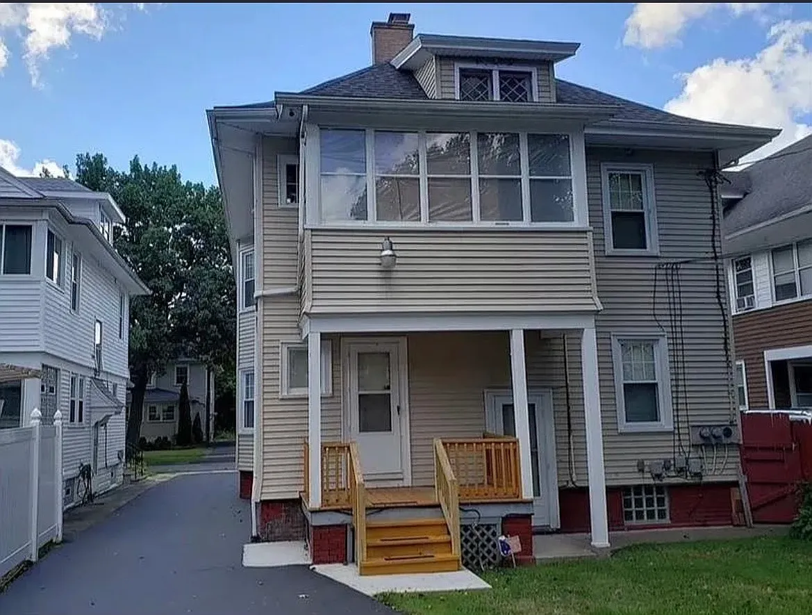 1 bed, $1,099 — Photo 1