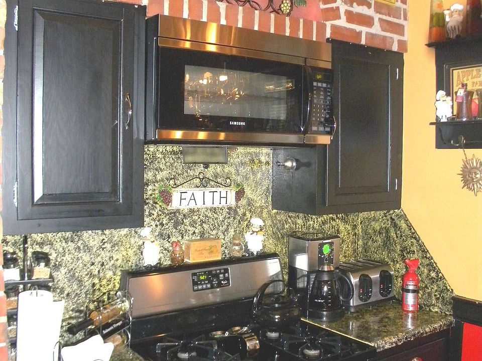 Stainless Steel appliances all stay
