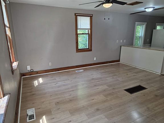 2nd image of 92 Maple St #A