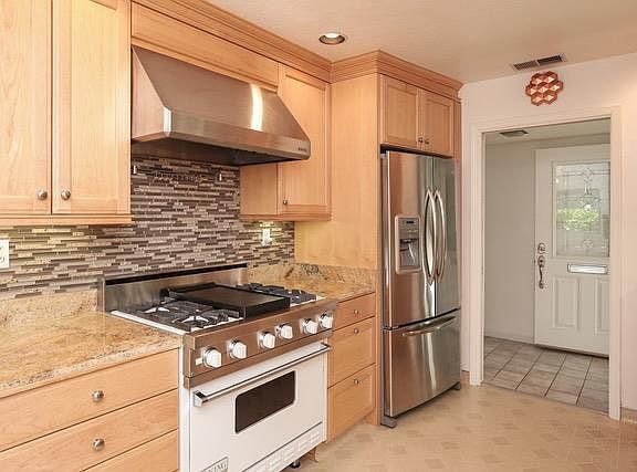 Fully remodeled kitchen