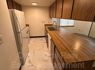 157 Michael Ct APT A, Anchorage, AK 99504