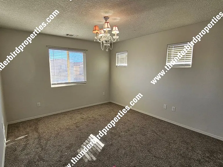 2202 Margarita Dr SE — Photo 13