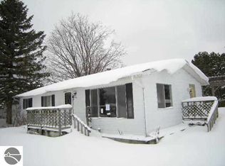 8410 N Long Lake Rd, Traverse City, MI 49685
