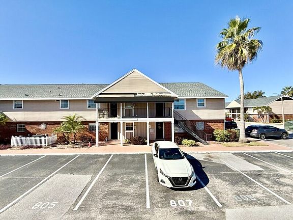 2nd image of 200 Country Club Dr APT 808