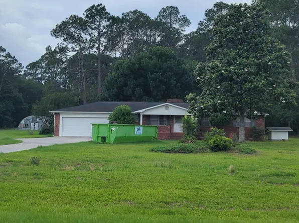 2068 Swamp Rd, Waycross, GA 31503