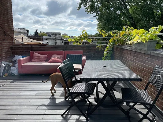 Rented by Compass | media 28