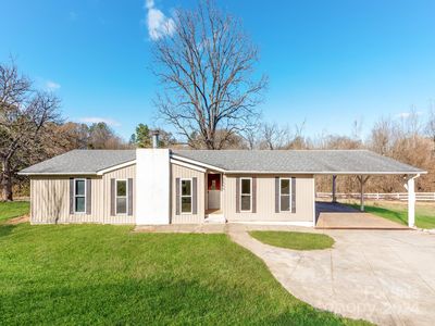 2665 Harris Henrietta Rd, Mooresboro, NC, 28114