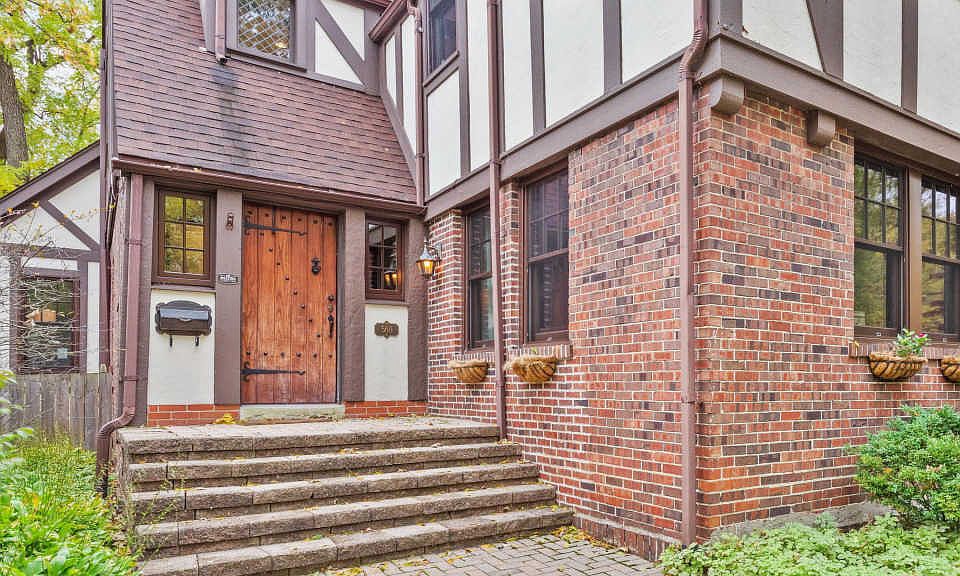 560 Taylor Ave, Glen Ellyn, IL 60137 Zillow