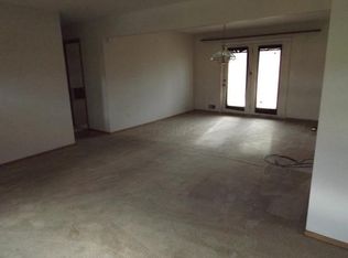 975 Garden Rd, Columbus, OH 43224