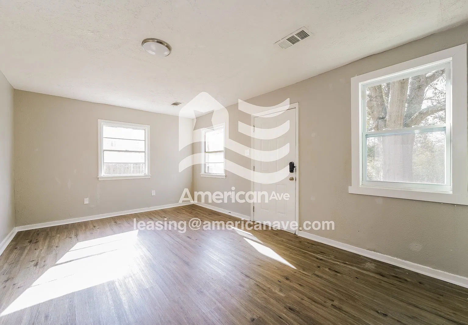 2 bed, 1.0 bath, 810 sqft, $1,129 — Photo 4