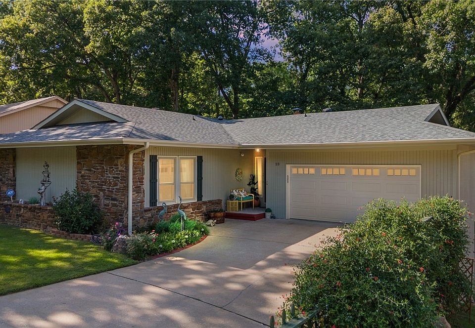 1st image of 23 Everleigh Dr