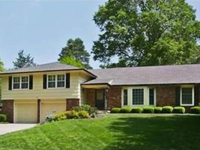 4810 W 80th St, Prairie Village, KS, 66208